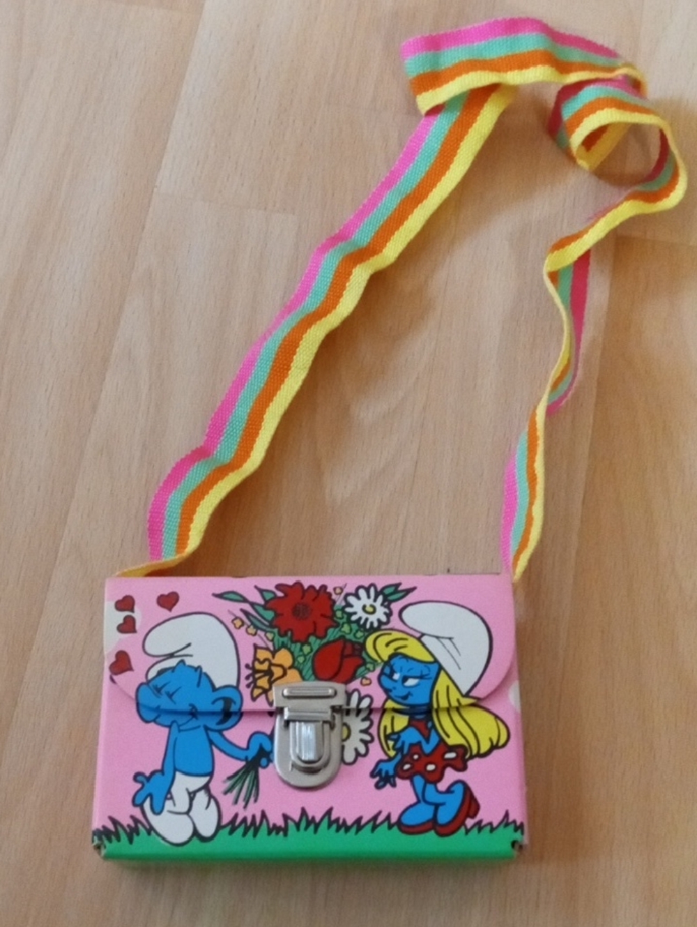 1983 VINTAGE RARE Smurf Kids Pink Crossbody Purse with Rainbow Strap